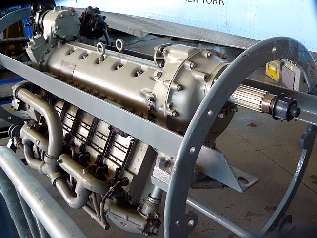 15 Ranger V-770 Aircraft Engine