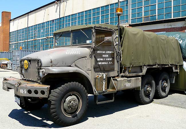 20 GMC M-135 6x6 Cargo Truck