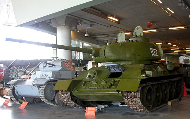 14 T-34/85 Medium Tank