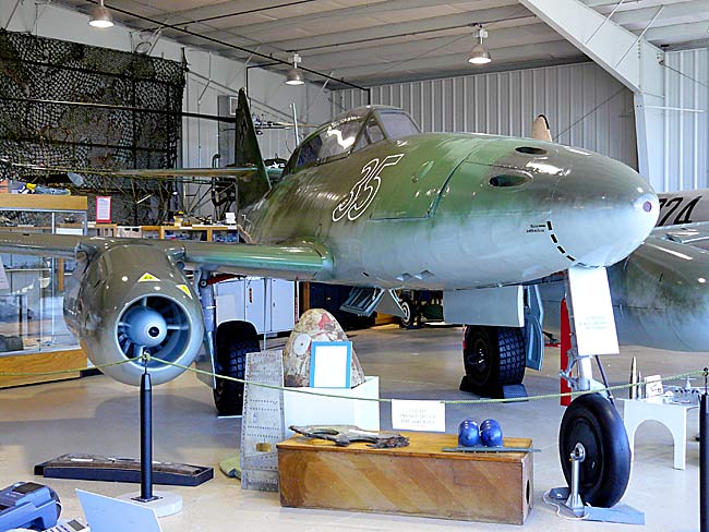 08Me262FrontView
