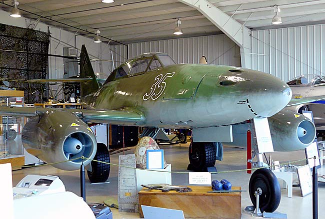 09Me262FrontView