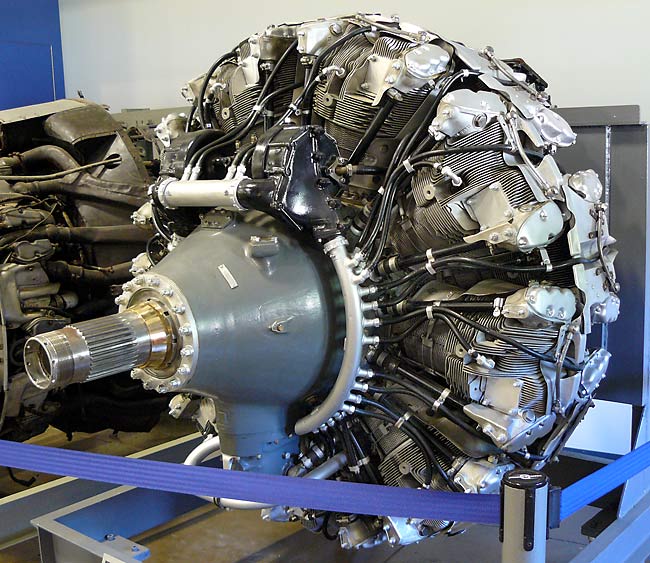 01 Wright R3350 Cyclone