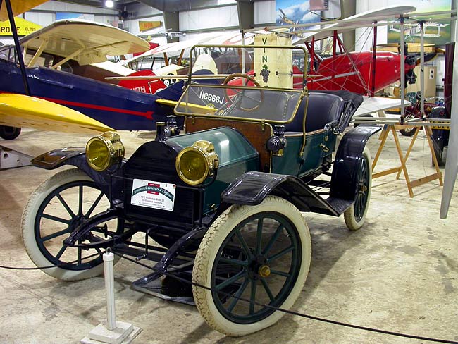 17 Hupmobile Model 20 1912