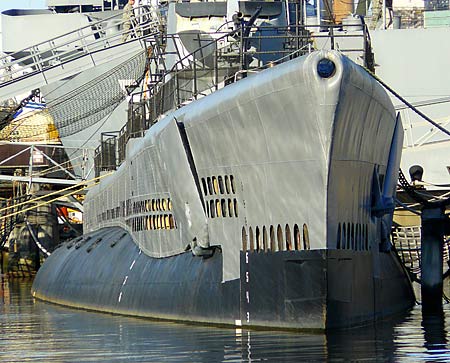 USS Lionfish Bow View