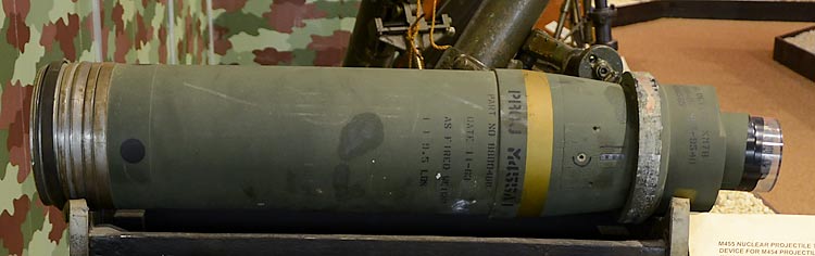 02 8 inch M754 Nuclear Projectile