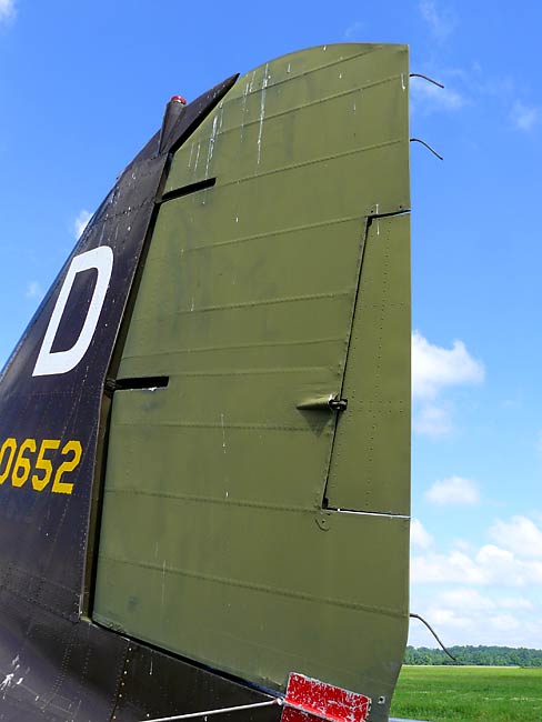 04C47Rudder