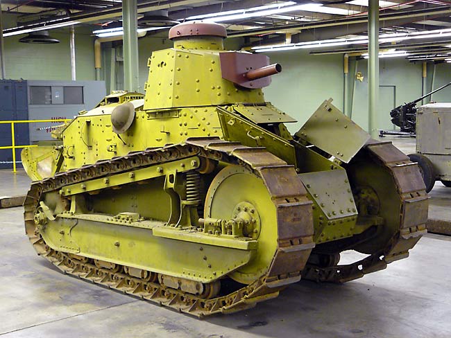 01 M1917 Light Tank