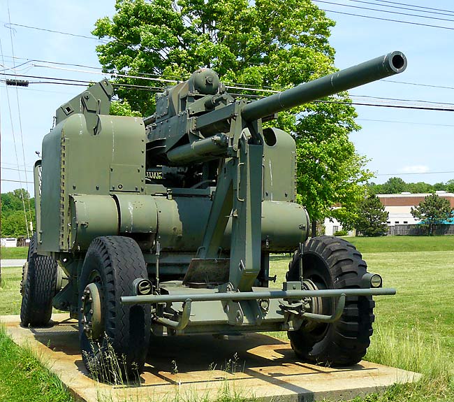 01US 90mm M2 Anti Aircraft Gun