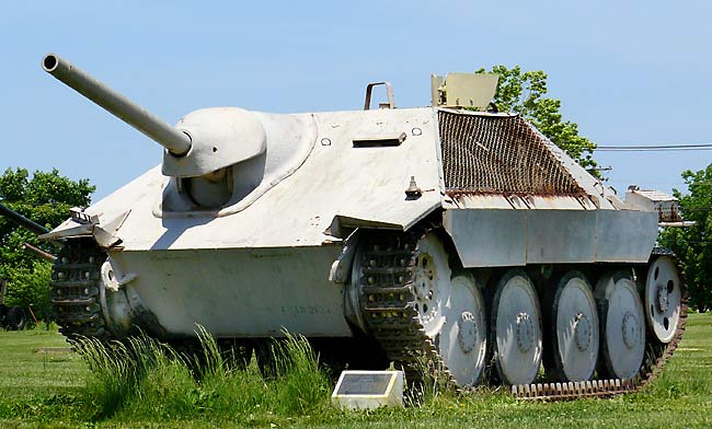 12Jagdpanzer38T