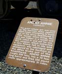 02AnzioAnniePlaque