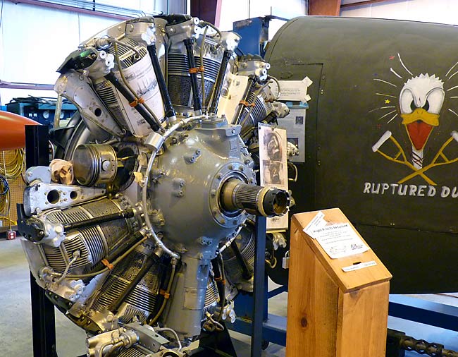 03 Wright R1820-84 Cyclone Radial Engine