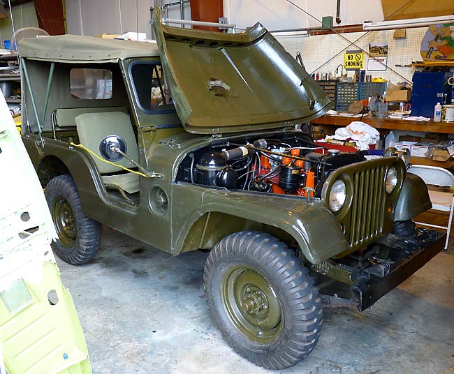10 Willys M38A1 Jeep
