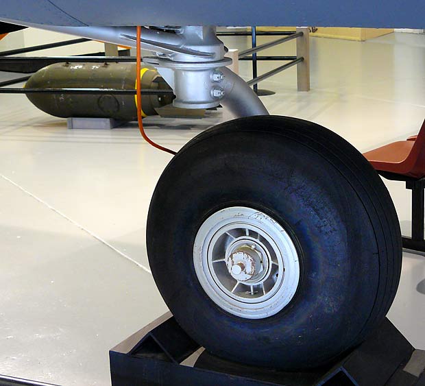 29B17TailWheel