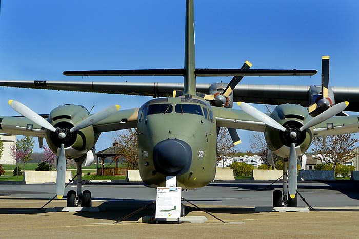 20DeHavillandC7Caribou