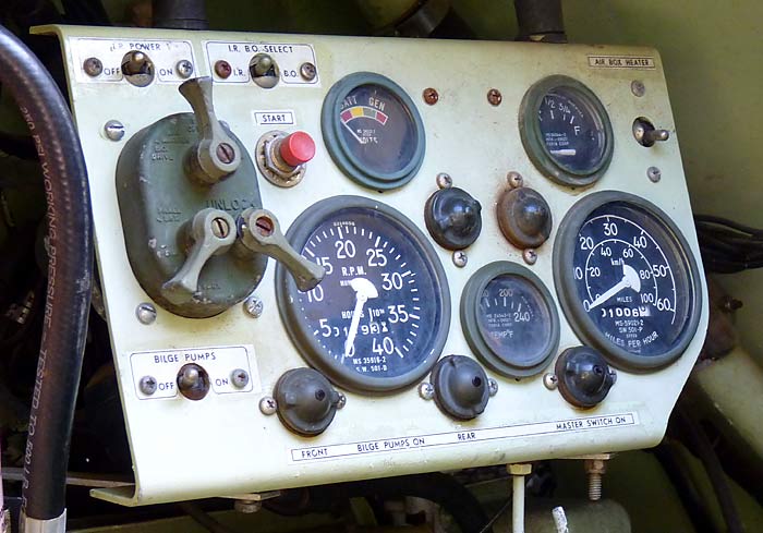 09M106A2APCInstrumentPanel