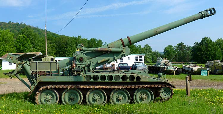 01M110SelfPropelledHowitzer