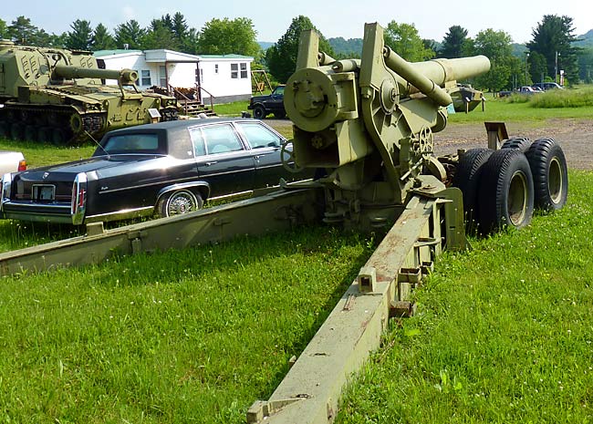 07M115EightInchFieldHowitzer