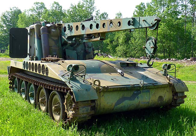 01M578ArmoredWreckerRecoveryVehicle