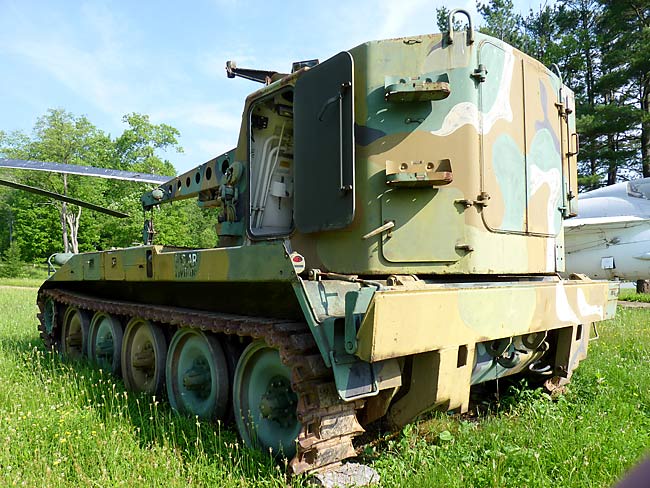 03M578ArmoredRecoveryVehicle