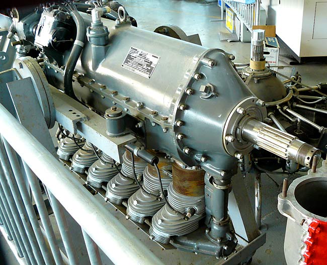12 Ranger L-440 Aircraft Engine