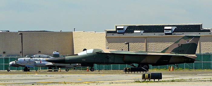 05 F-111 Aardvark