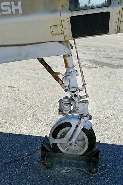 04RF84FThunderflashNoseGear