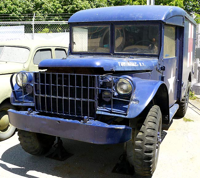 19 Dodge M-43 Ambulance