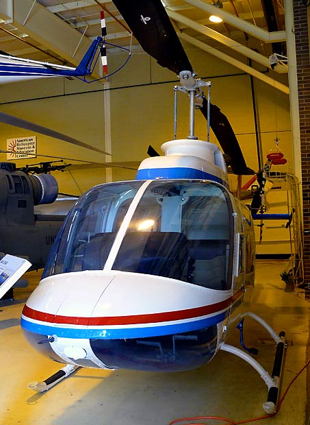 02Bell206JetRanger