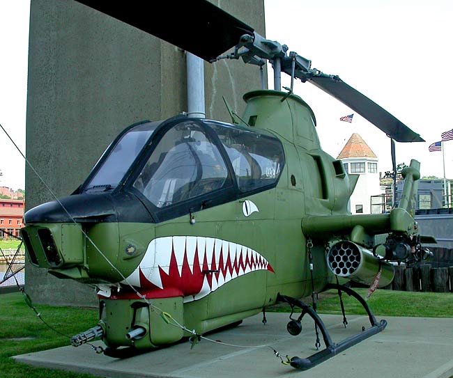 02CobraHelicopter