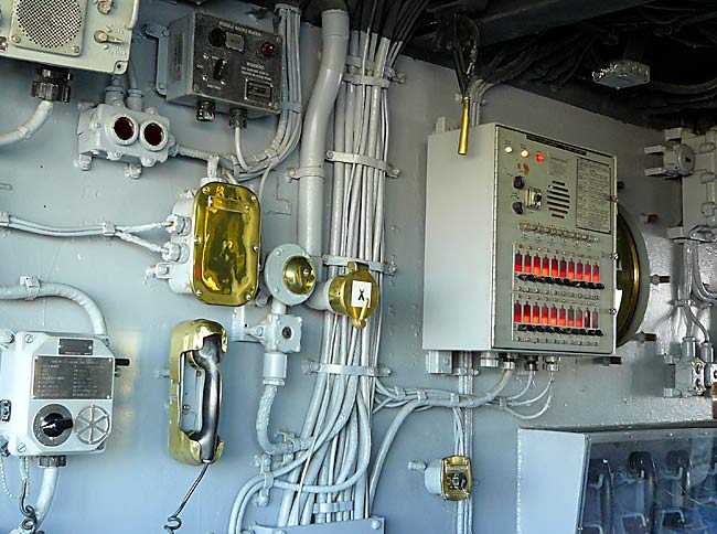 24BB62BridgeControlPanel