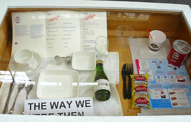 09HistoricAirlineFood