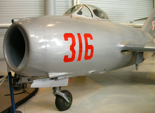 19Mig15