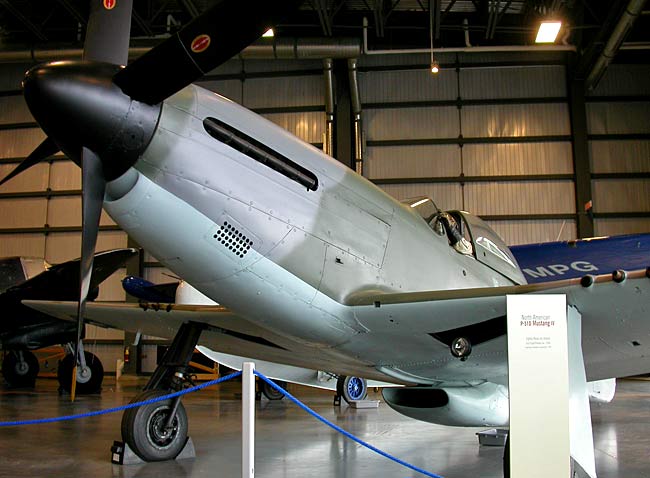 09 P-51 Mustang