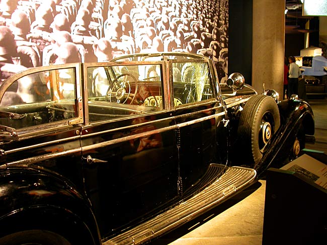 04Hitler's Limousine Rear View