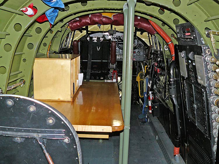 49LancasterFlightDeck