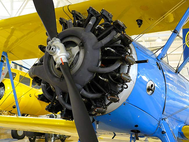 06LycomingR680RadialEngine