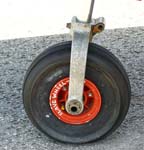 07CT114TutorNoseWheel