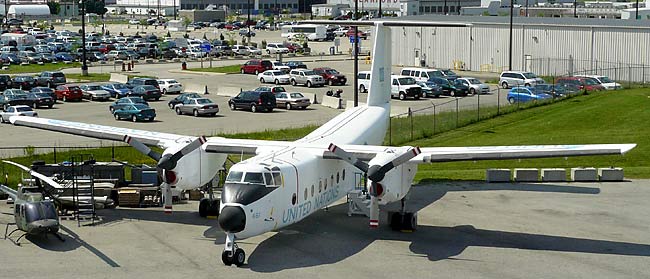 23DeHavillandDHC5Buffalo