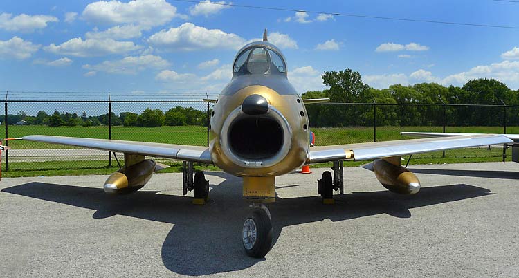 13NorthAmericanCanadairSabre