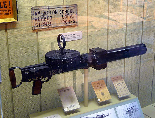 22 Lewis Machine Gun
