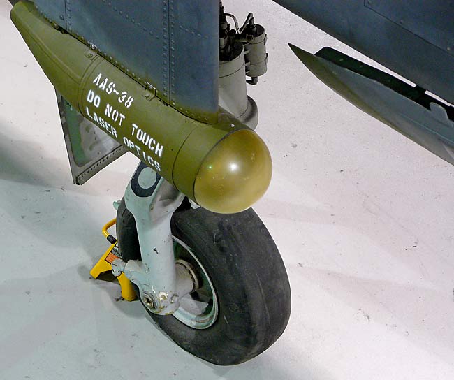 21A10NoseWheel