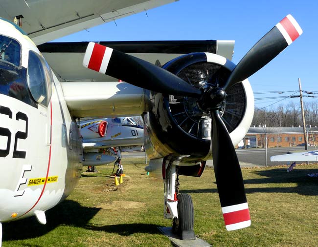 05GrummanC1ARadialEngine