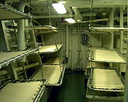 DD-850 Crews Bunks