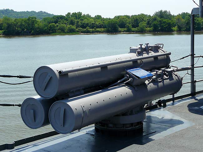 10Mk32TorpedoLauncher