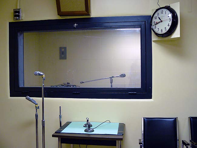 06CBCBroadcastingRoom