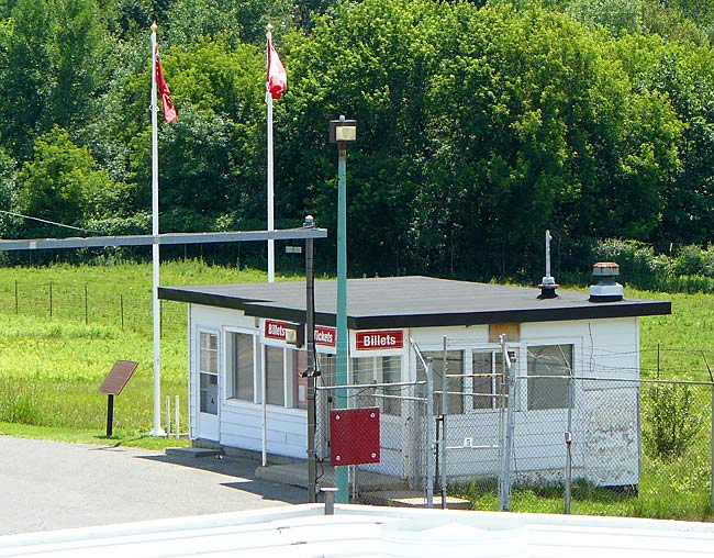 01DiefenbunkerGuardHouse