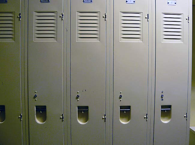 08Lockers