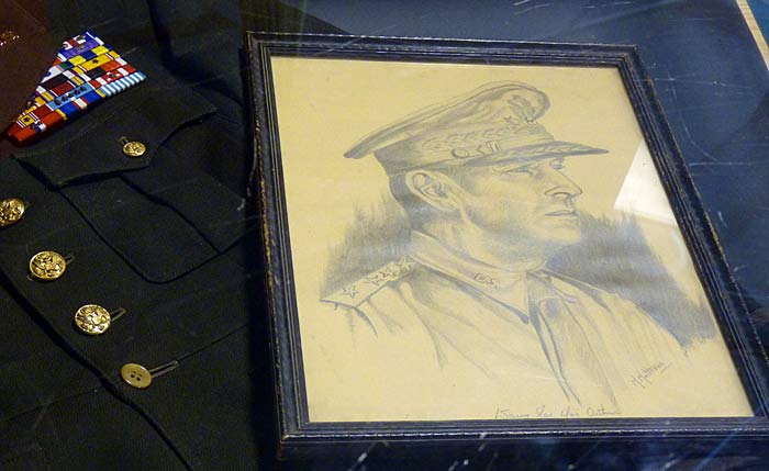 19 General MacArthur Sketch By Mariam Martens