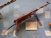 MP40 Submachine Gun
