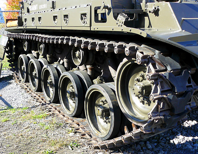 02M42DusterTankTracks